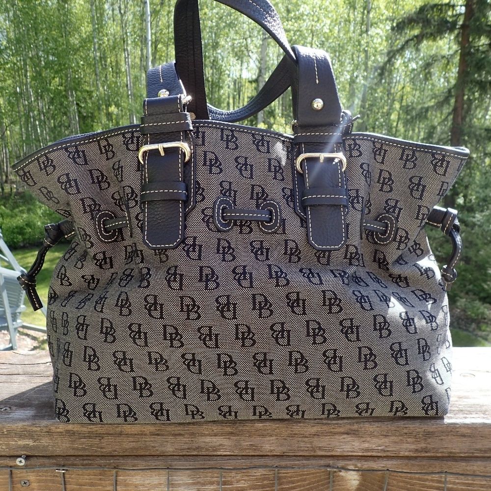 Large Dooney and Bourke Shoulder Bag